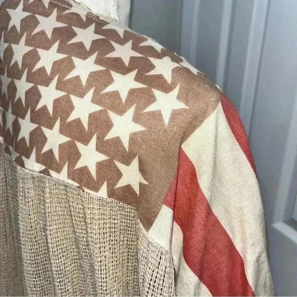 ASIS PATRIOTIC KIMONO Tan butterfly arms - Picture 6 of 7